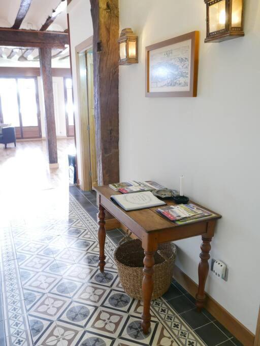 شقة Sea Views In The Heart Of The Old Town كاسترو أورديالس المظهر الخارجي الصورة