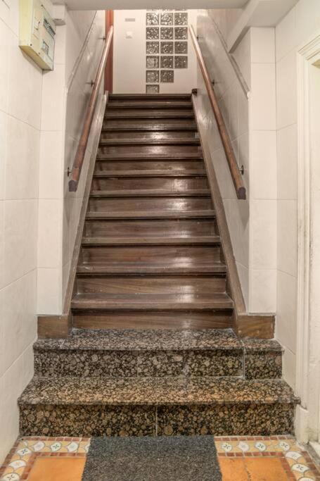 شقة Sea Views In The Heart Of The Old Town كاسترو أورديالس المظهر الخارجي الصورة